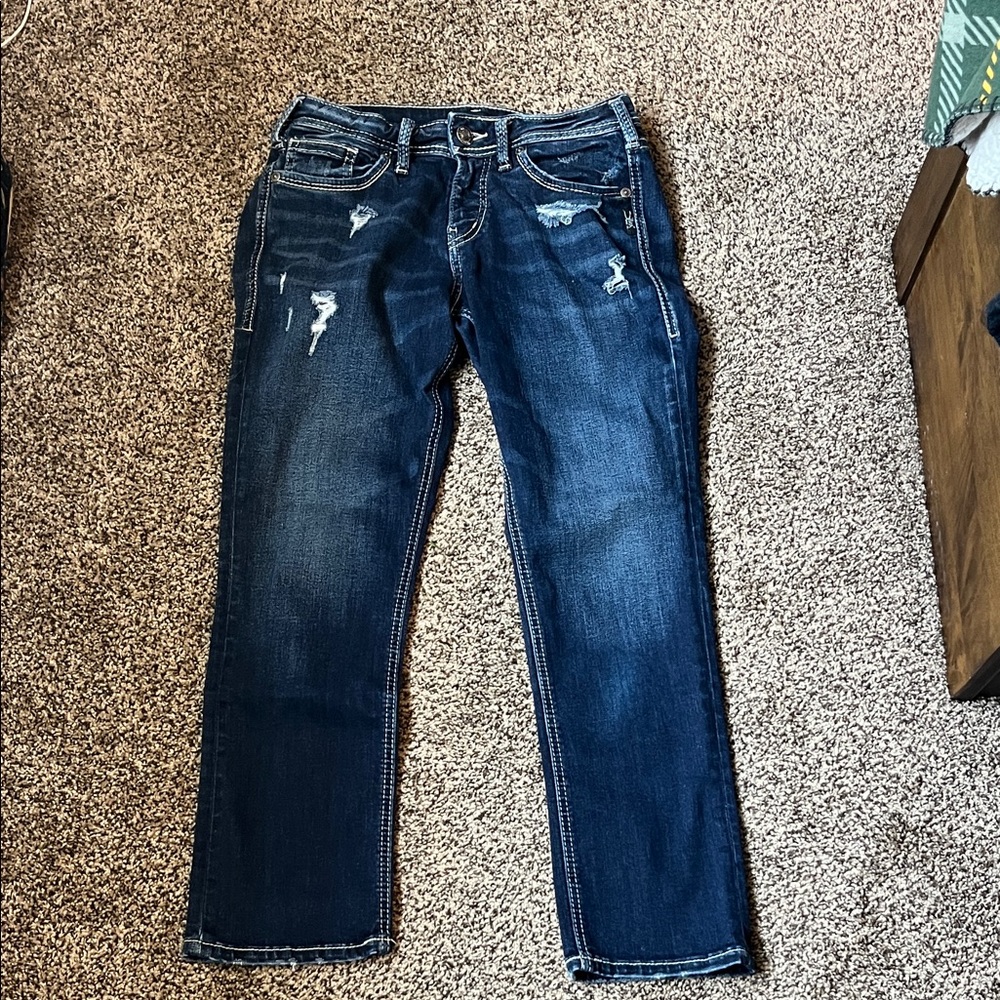 Silver Jeans Women's Dark Blue Distressed Capris